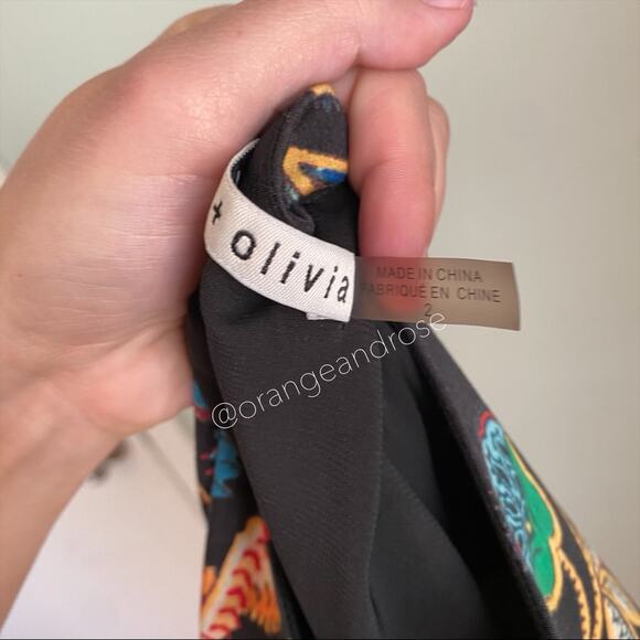 Alice + Olivia Black Paisley Long Flare Sleeve Mini Dress 2 - Picture 3 of 16